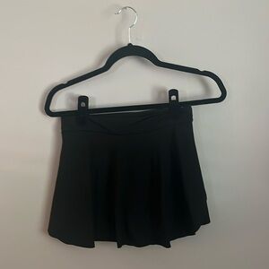 Black tennis athletic skirt with shorts & pockets